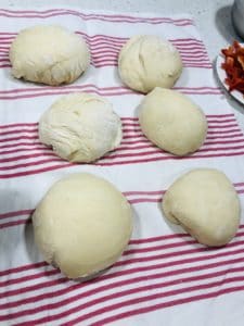 The best Italian pizza dough recipe