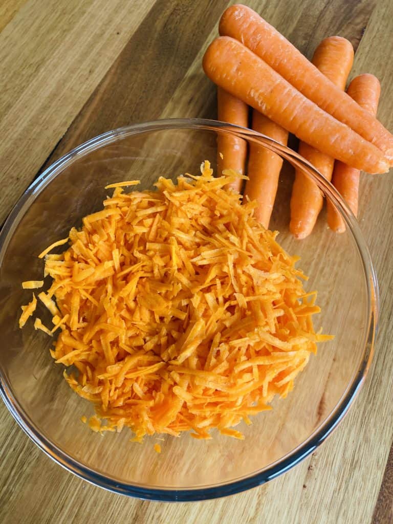 Grated carrots 