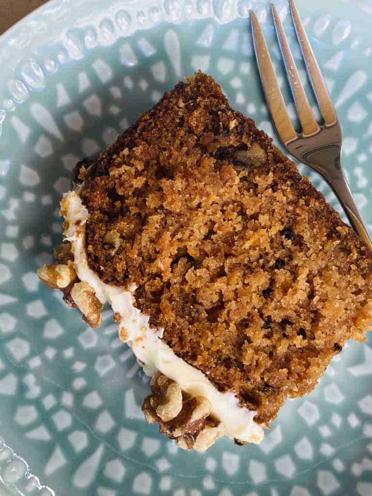 Carrot cake with cream cheese icing