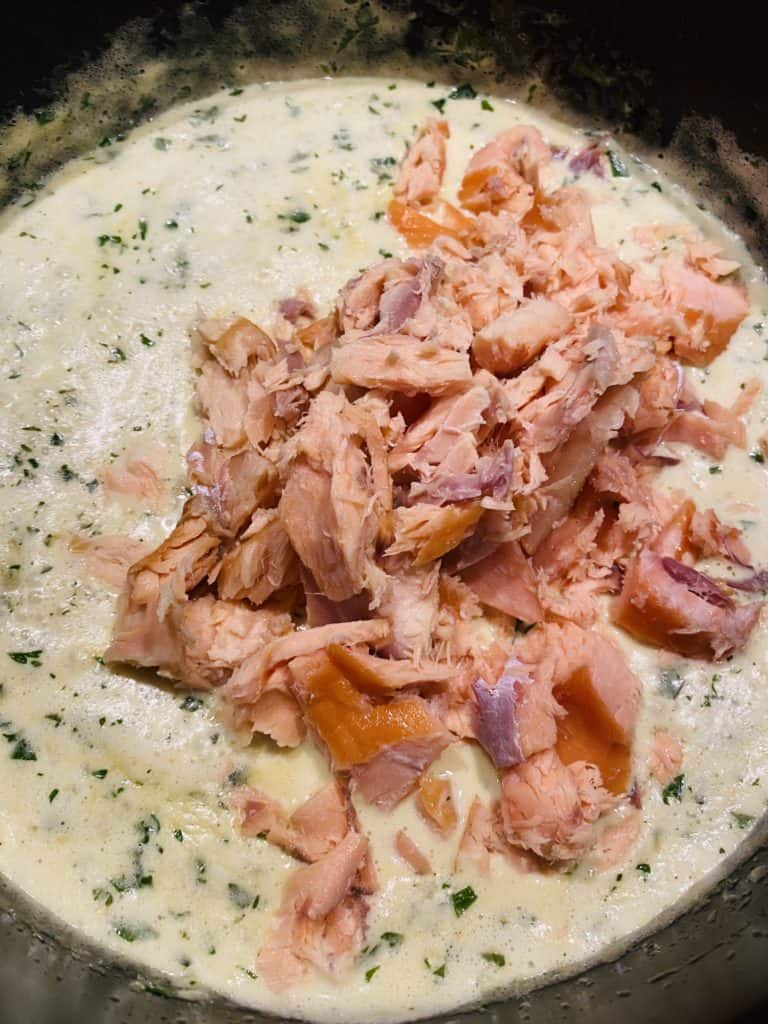 Creamy parmesan sauce with hot smoked salmon 