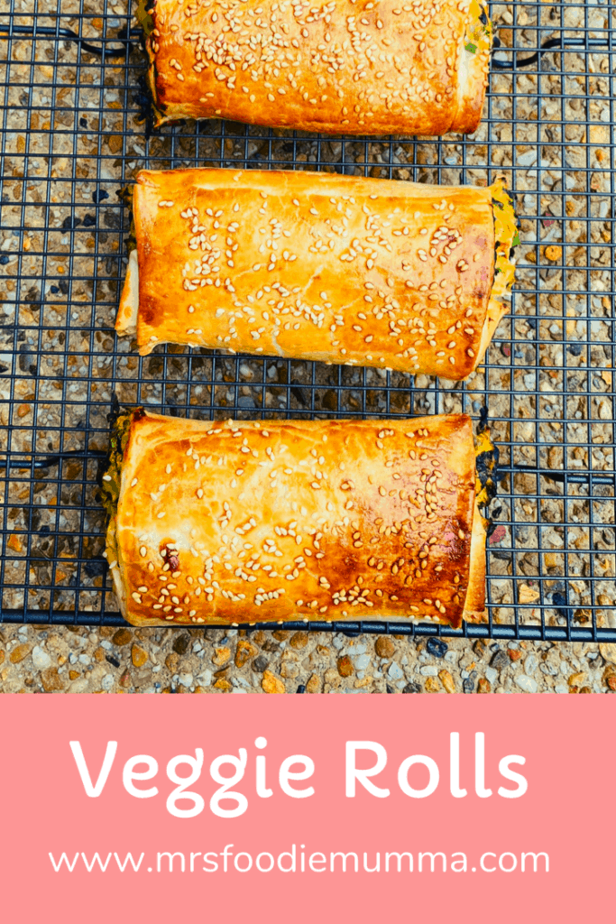 Golden veggie and ricotta rolls