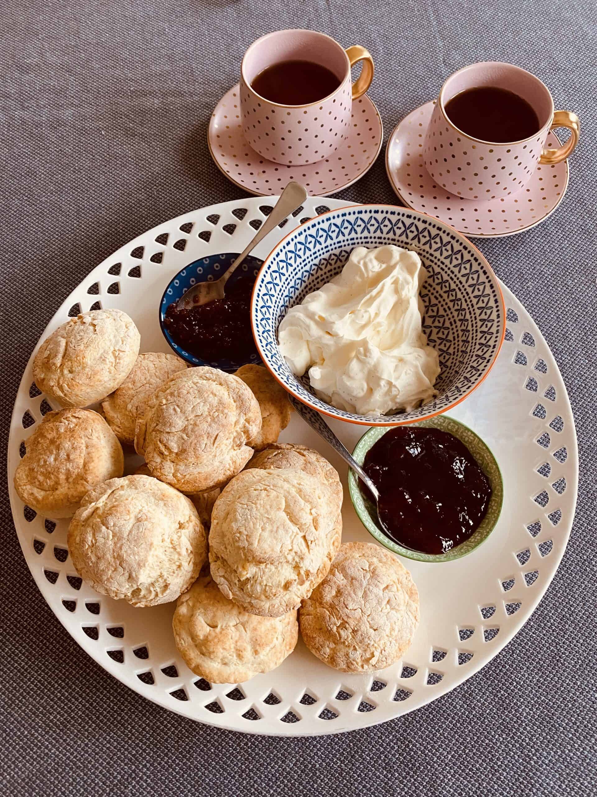 4 Ingredient Homemade Scones