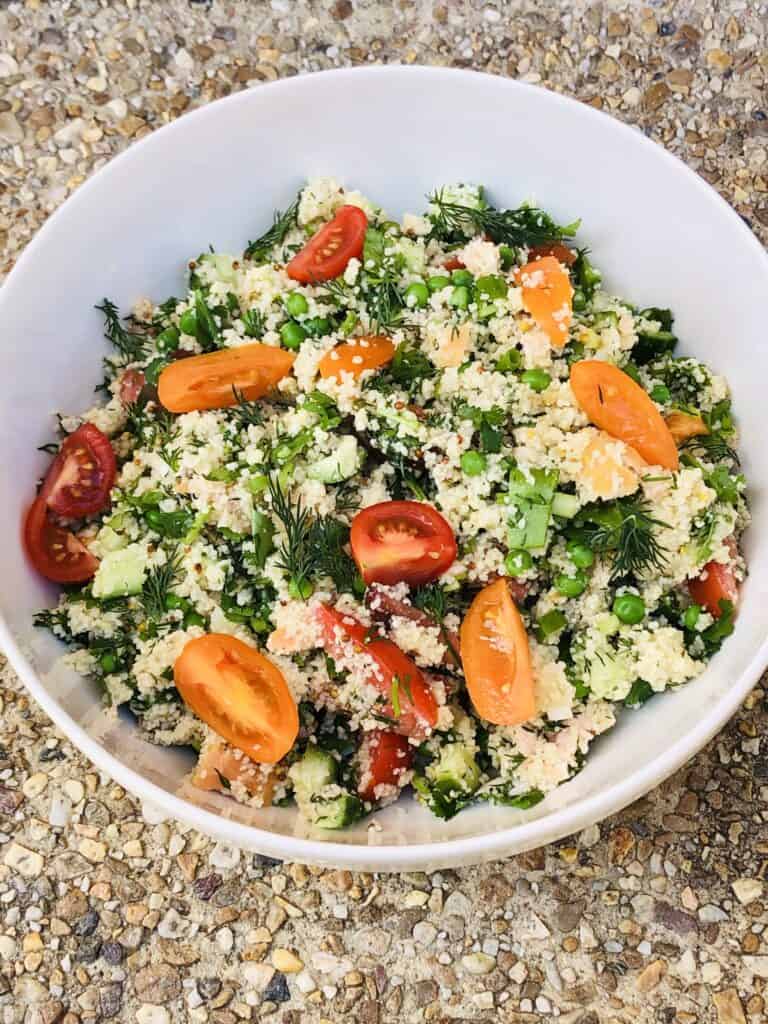 couscous salad with tuna