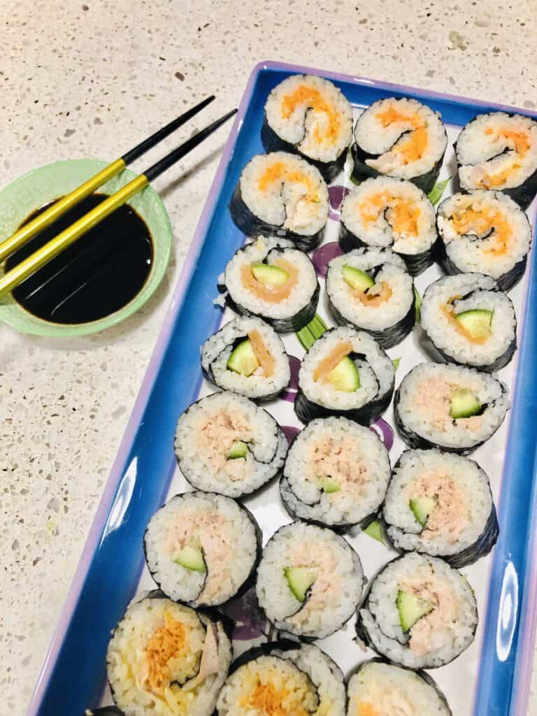 How to Make Homemade Sushi Rolls - Fifteen Spatulas