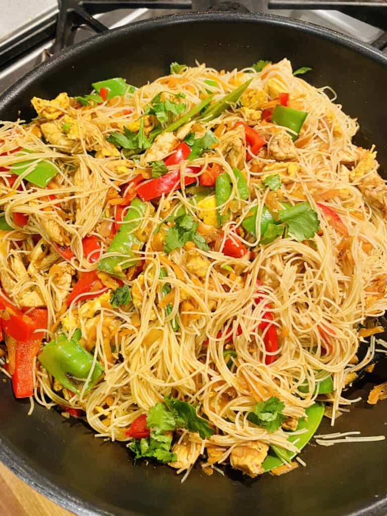 Singapore Noodles Quick, Easy and Delicious recipe