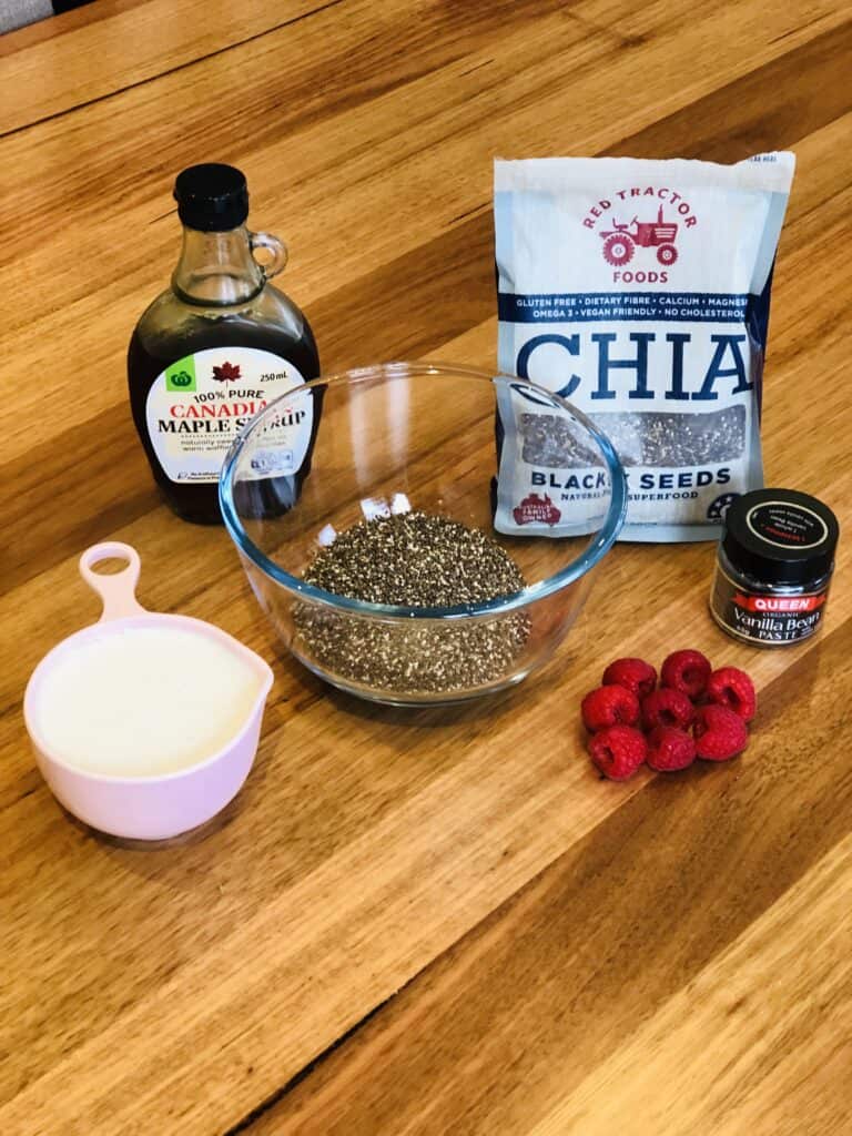 Ingredients for chia pudding 