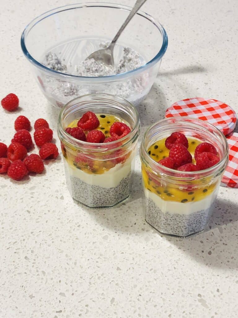 Chia pudding pots 