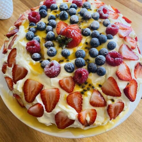 Easy Pavlova recipe