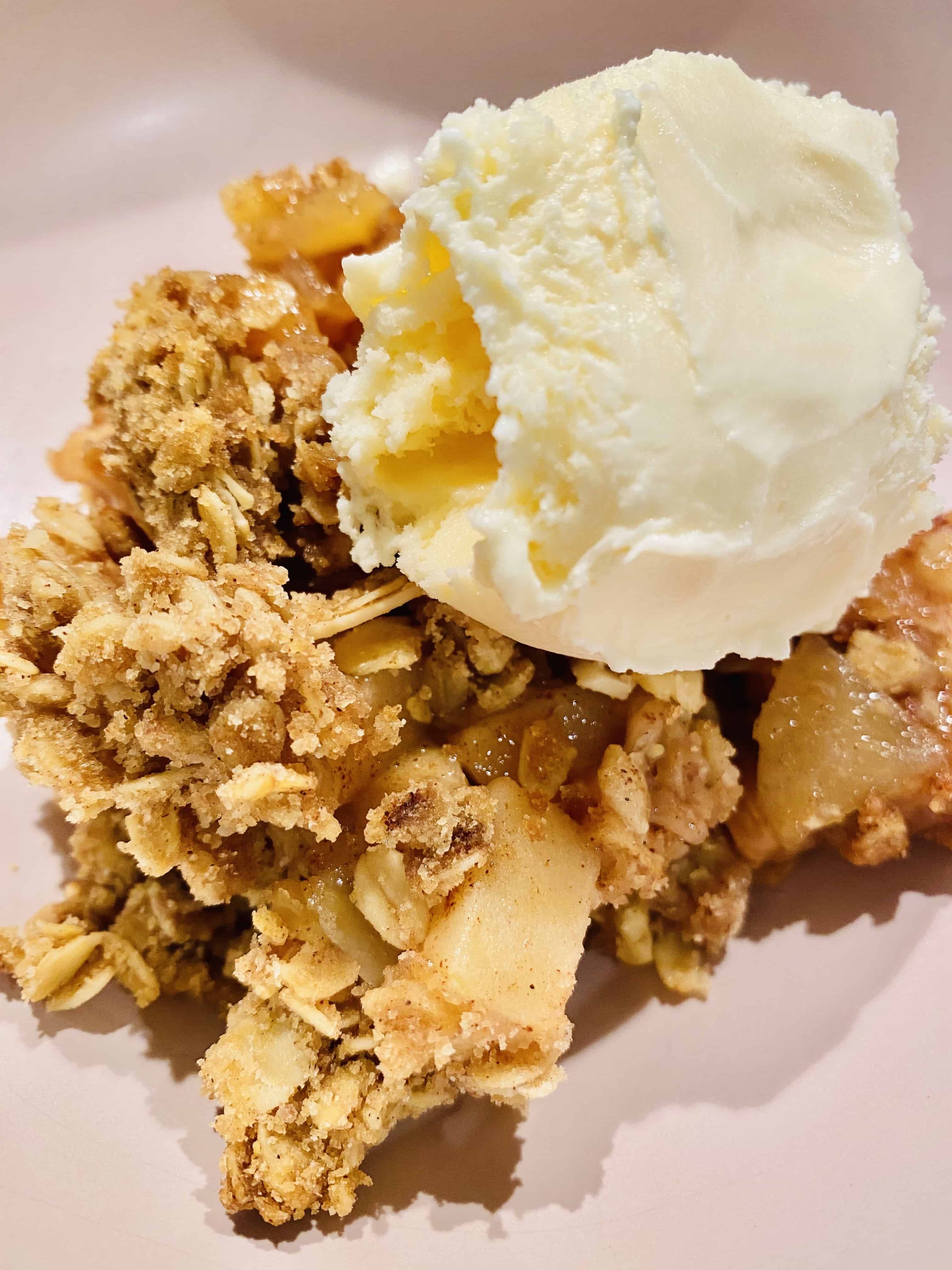 Apple crumble